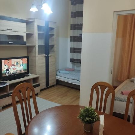 Christina Apartment Budapeszt Zewnętrze zdjęcie